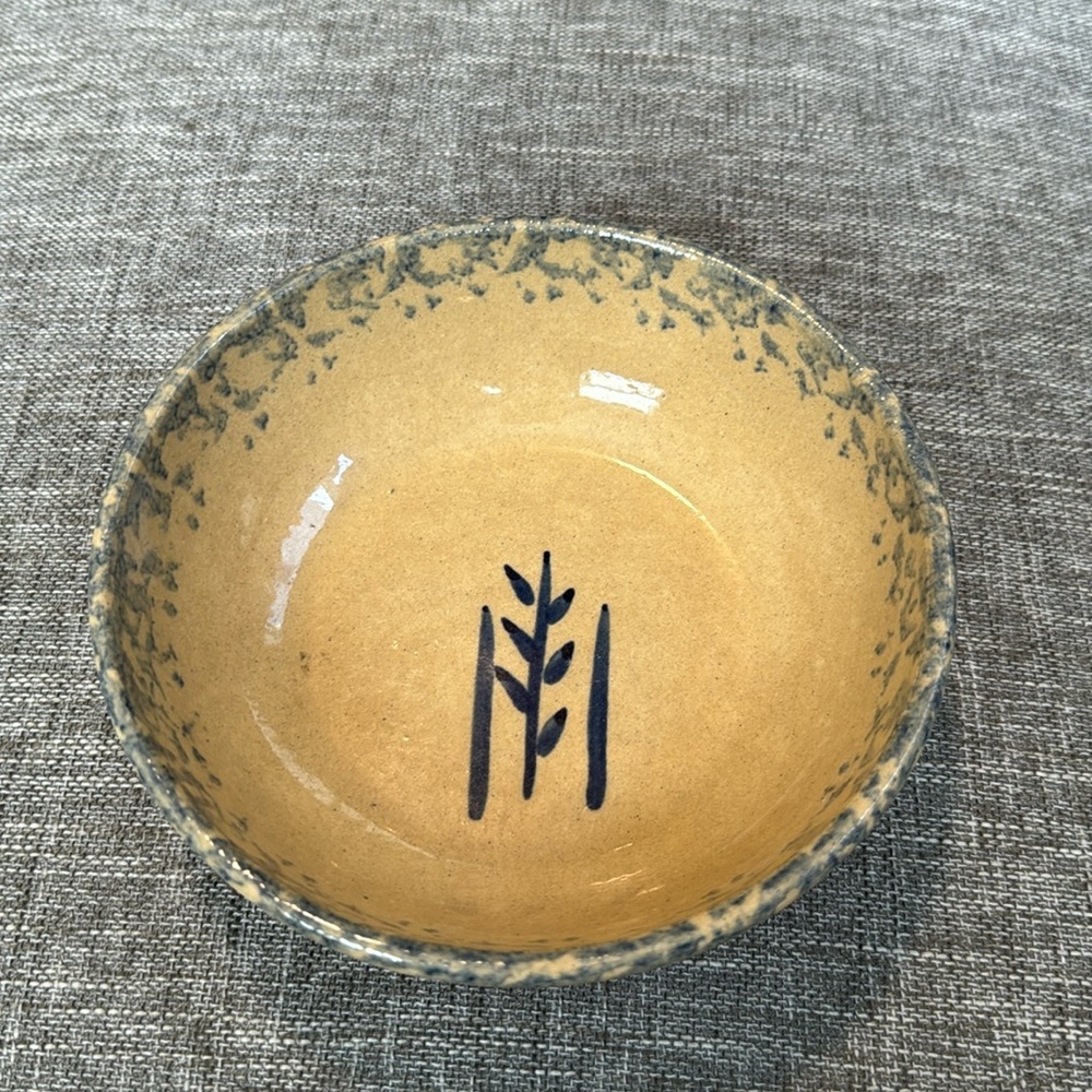 Roseville Pottery Bowl Blue Spongeware Around Rim with Leaf Decor Bowl Bottom